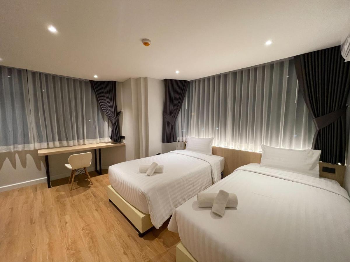 V1 Boutique Hotel Kanchanaburi Bagian luar foto