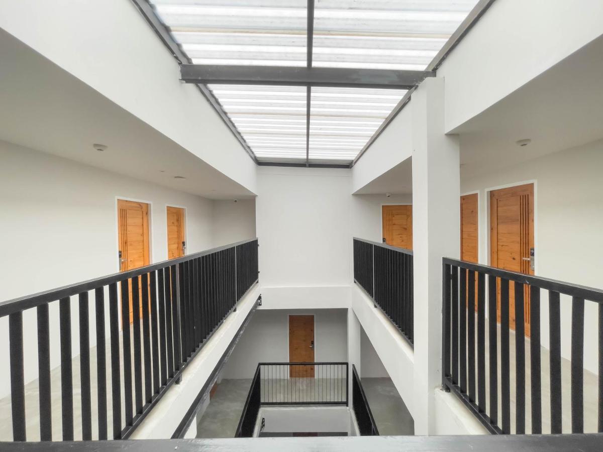 V1 Boutique Hotel Kanchanaburi Bagian luar foto